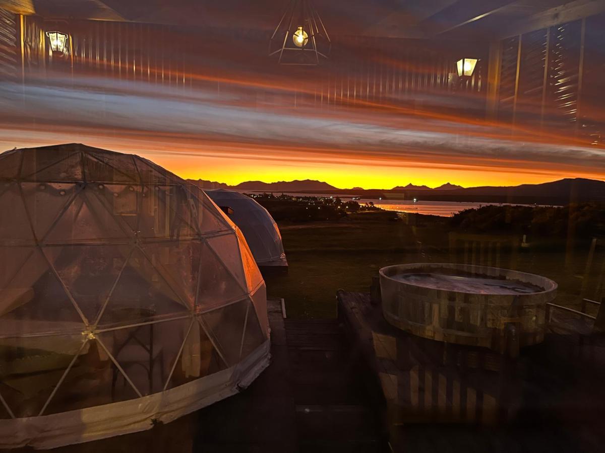 Garden Domes Villa Puerto Natales Exterior photo