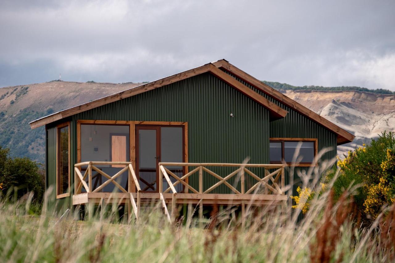 Garden Domes Villa Puerto Natales Exterior photo