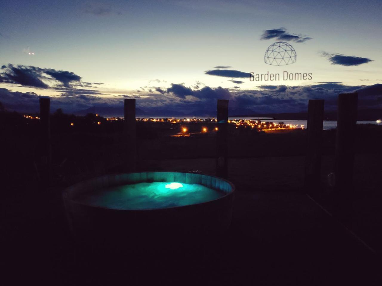 Garden Domes Villa Puerto Natales Exterior photo